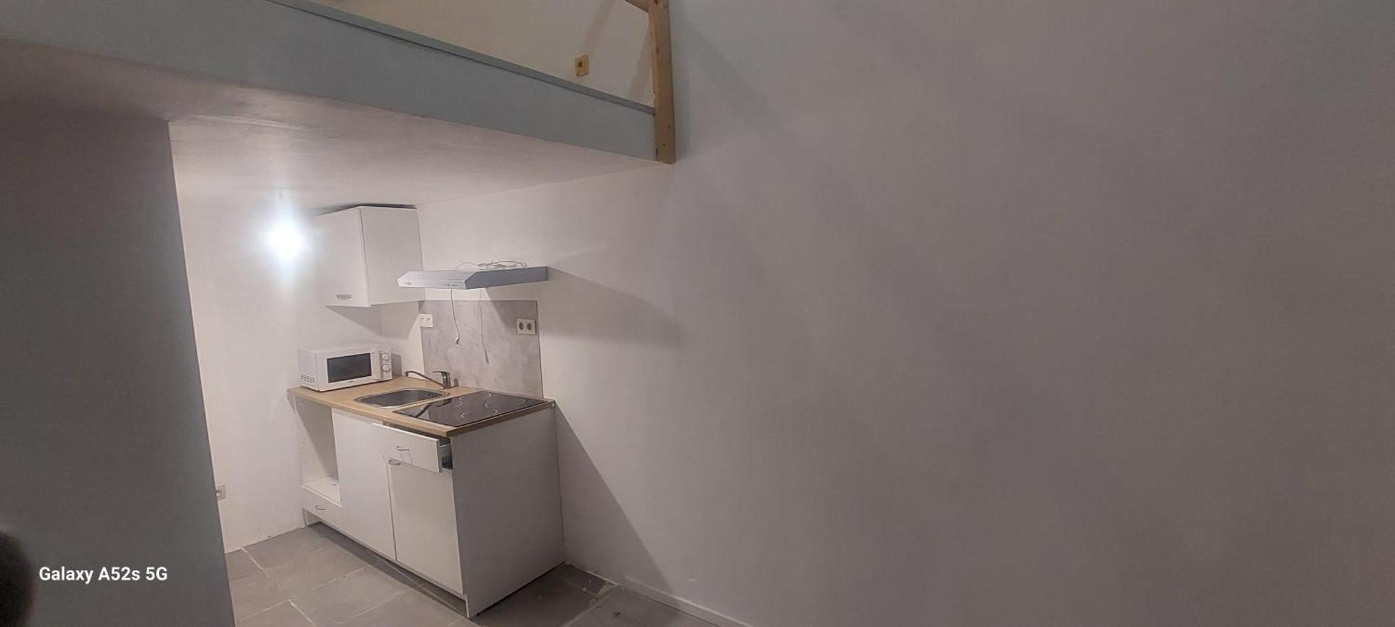Apartment Chaussee De Ransart 89